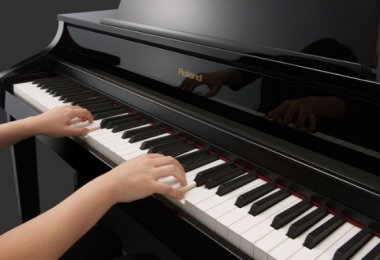 Lứa tuổi thích hợp cho bé bắt đầu học Piano